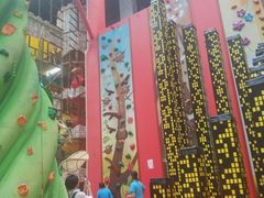 -蒙特利亲子乐园