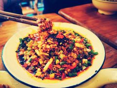 -拈签一笑黄牛肉辣卤串串