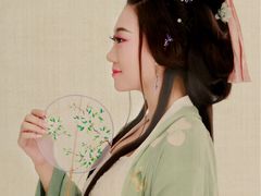 -九月鹰飞汉服摄影工作室