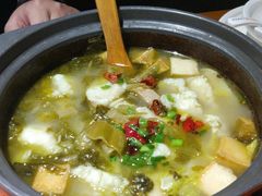 -周鱼小馆石锅酸菜鱼(活力汇店)