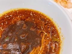 -李与白包子铺(桐梓林店)
