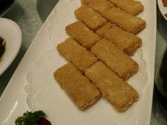 -亢龙太子酒轩(东湖店)