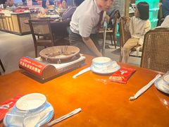 -魏铭鱼头捞饭(晋阳路店)