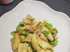 -桥边小楼·手工云南菜·古城观景小楼