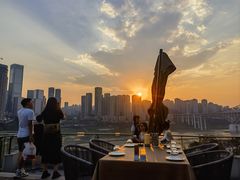 -埠口精酿夜景餐酒吧· BREWPORT BISTRO(长嘉汇重庆之眼店)