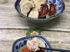 -无名氏宵夜小摊(祝家三姐妹馄饨店)