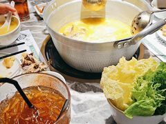 -禄婶鸡煲·打边炉