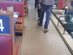 -河坝烧烤串城(金达莱店)