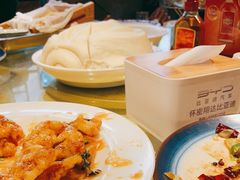 -靠山屯东北农家菜(八龙桥雅苑店)