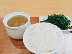 -老乡鸡(东方广场店)
