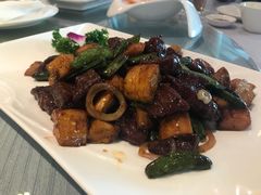 蜜椒鲍菇牛柳粒-无锡城中皇冠假日酒店·芳园中餐厅