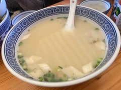 海鲜汤-沪西老弄堂面馆(定西路店)