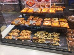 -巴黎贝甜(大宁国际商业广场店)