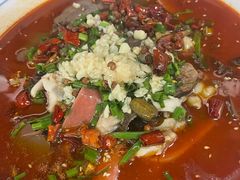 -头上红煨盐鸡·非遗院子餐厅
