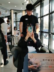 -一東造型烫发染发