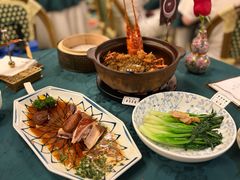 -誉八仙粤菜(万象天地店)