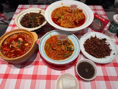 -辣小鲜·南昌大排档(船山路店)