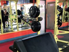 -英特健身俱乐部