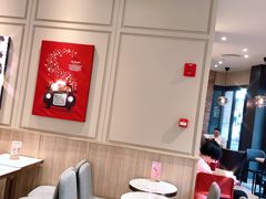 用餐区-COSTA COFFEE(武汉天地店)