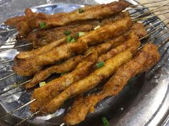 猪肉串-江城燕子大排档(江汉路步行街店)