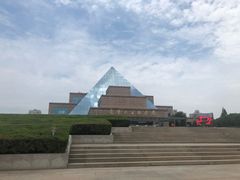 -上海市龙华烈士陵园