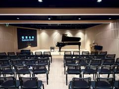 -柏斯音乐艺术中心·钢琴·吉他(上音店)
