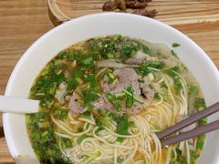 -嘻小北·兰州清汤牛肉面(太平洋森活天地店)