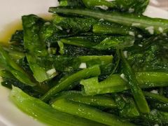 -江城燕子大排档(江汉路步行街店)