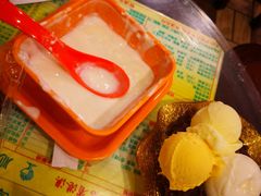 生磨杏仁露-顺记冰室(宝华路店)