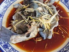 -北京龙庆四季香农家饭庄·灶台鱼·碳烤虹鳟鱼(龙庆峡店)