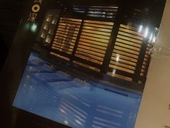 -浅深休闲酒店-停车场