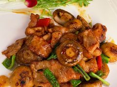 香煎口蘑脆爽肉-周三的情书花园餐厅(江北店)