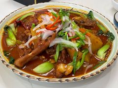 -三江源美食城