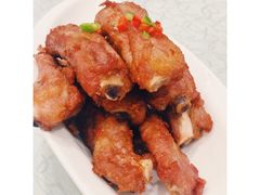 -亢龙太子酒轩(东湖店)