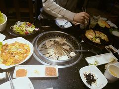 -木槿花韩式炭烤·熟成肉工坊(孙文东路店)