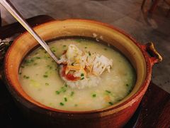 招牌海鲜粥-土蚝·高压锅生蚝(百姓美食街店)