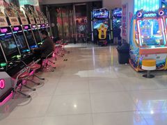 -哆啦星球(小寨店)