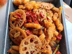 -荷塘秋月·本帮江浙菜(国权路店)