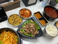 -HONGA HONGA雄家(曹路店)