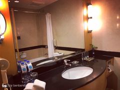 -武汉新华大饭店