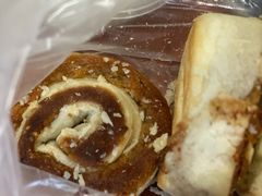 招牌葱花缸炉-申氏糕点(三好街店)