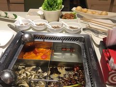 -海底捞火锅(银泰中心店)