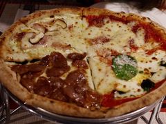 四拼披萨-Primo·丽莫意大利窑烤披萨