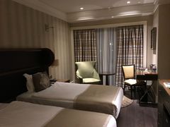 -Titanic Business Hotel Europe Wellness & Spa