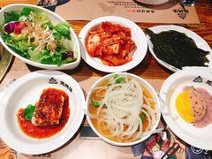 -万兴佳烤肉·长白山老味道(宏泰广场店)