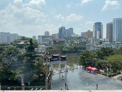 -包整·丝娃娃(一览甲秀楼风景店)