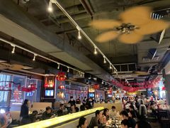 -大头虾越式风味餐厅(光明广场店)