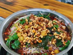 -周良天山牛杂城(天山路总店)