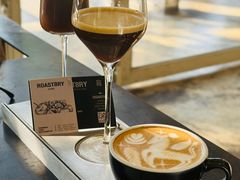 -Roast8ry Coffee Lab