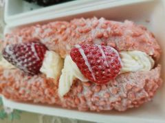 草莓魔法棒-奈雪的茶(青岛卓悦里INTOWN店)